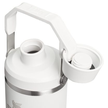 The IceFlow™ Tumbler with Fast Flow Lid